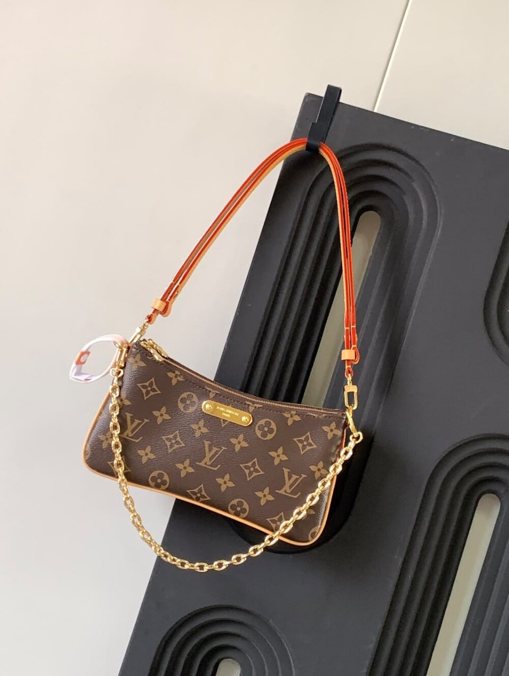 Louis Vuitton Brown Monogram Chain and Leather Shoulder Bag - Picture 9 of 12